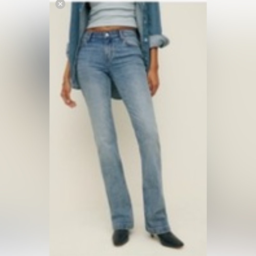 Rayna Low Rise Bootcut Jeans - 30 Petite BRAND NEW